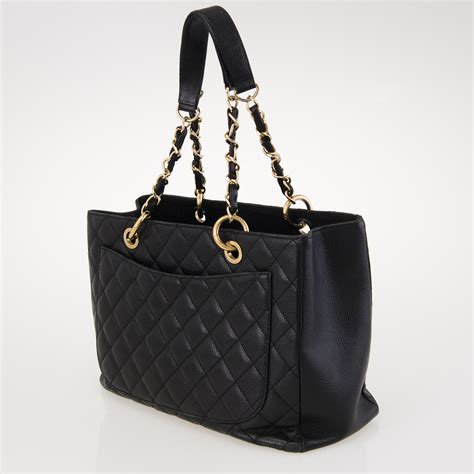 chanel caviar leather handbag